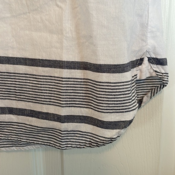 Women’s Talbots Sz MP cap sleeve linen tunic nautical white blue striped v neck - Picture 5 of 10